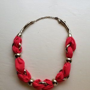 Stunning necklace NEVER WORN